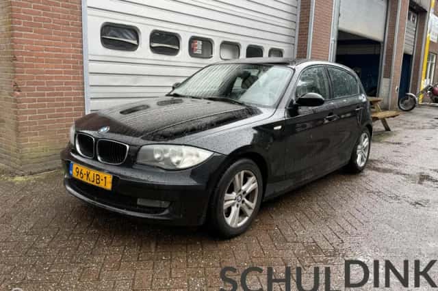 BMW 1-Serie (2008) thumbnail 2