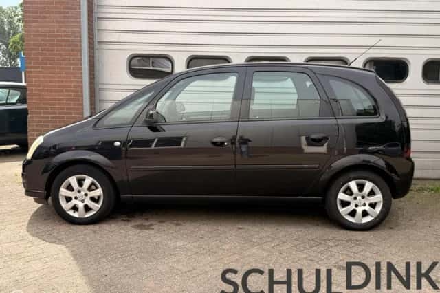 Opel Meriva (2007) thumbnail 3
