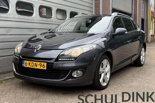 Renault Mégane (2013) thumbnail 2
