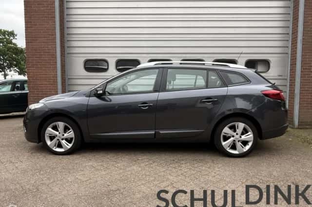 Renault Mégane (2013) thumbnail 3
