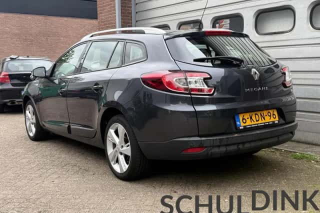 Renault Mégane (2013) thumbnail 4