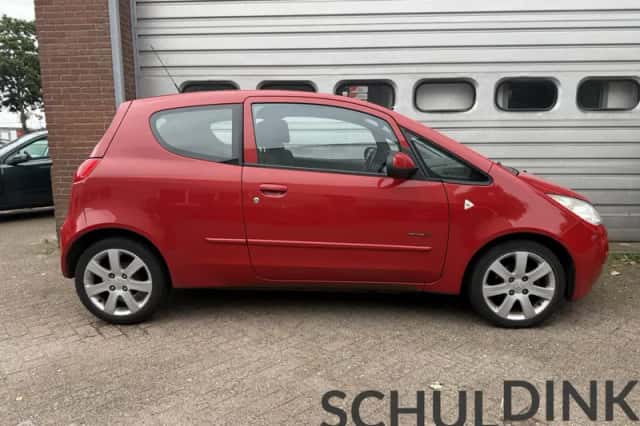 Mitsubishi Colt (2006) thumbnail 5