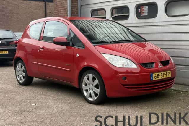 Mitsubishi Colt (2006) thumbnail 6