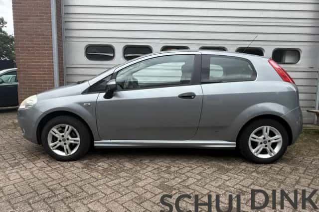 Fiat Punto (2006) thumbnail 3