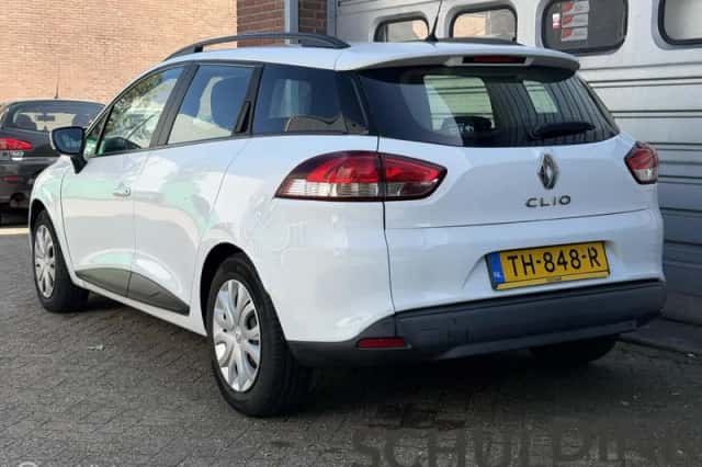 Renault Clio (2014) thumbnail 4