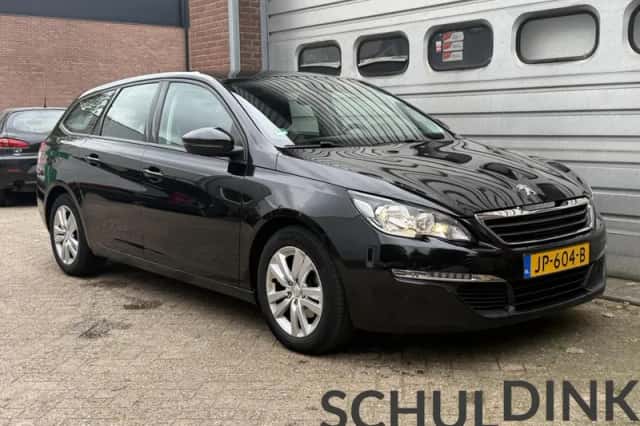 Peugeot 308 (2016) thumbnail 5