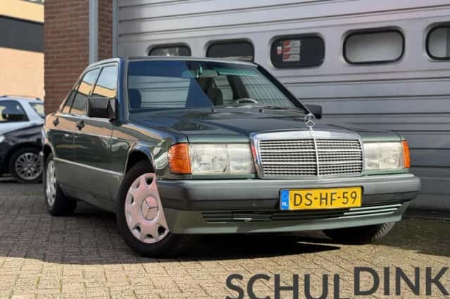 Mercedes-Benz 190-Serie (1992) thumbnail 1