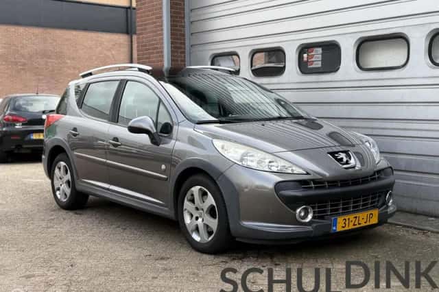 Peugeot 207 (2008) thumbnail 5