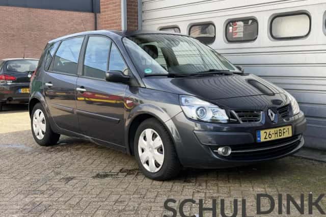 Renault Scénic (2008) thumbnail 5