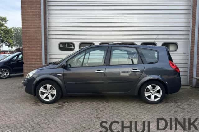 Renault Grand Scénic (2008) thumbnail 3