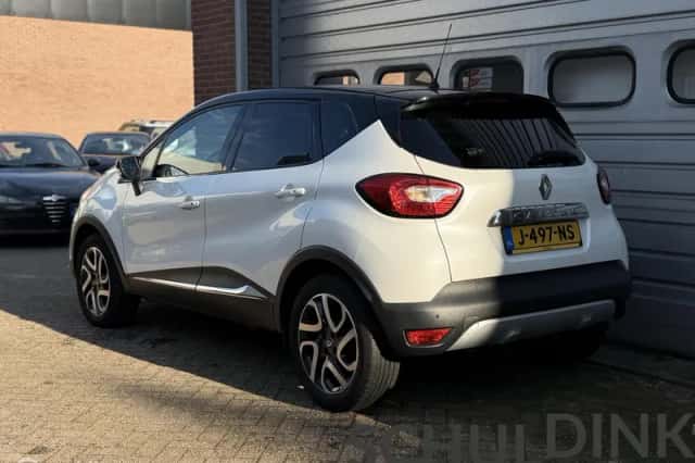 Renault Captur (2017) thumbnail 4