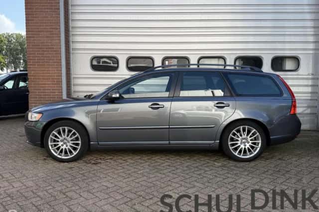 Volvo V50 (2008) thumbnail 3