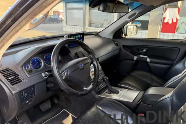 Volvo XC90 (2008) thumbnail 2