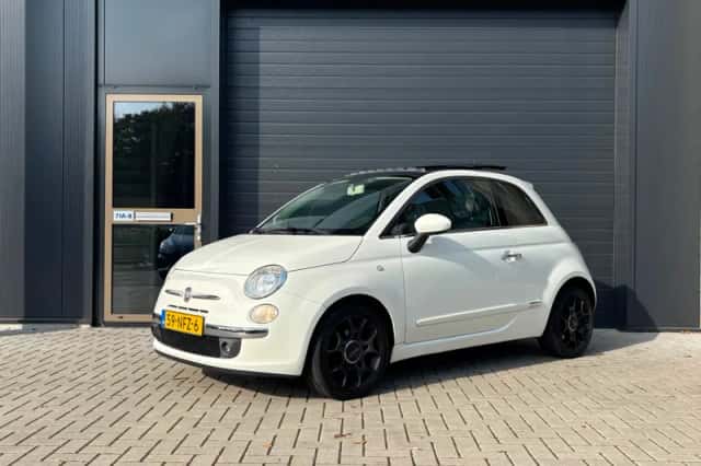 Fiat 500 (2010) thumbnail 1