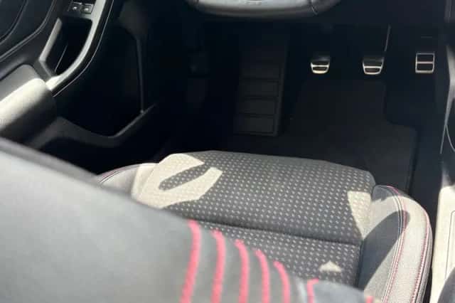 Ford Focus (2018) thumbnail 6