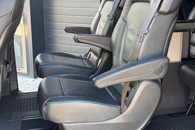 Mercedes-Benz V-Klasse (2020) thumbnail 4