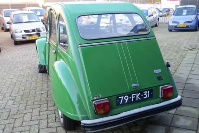 Citroën 2CV (1975) thumbnail 5