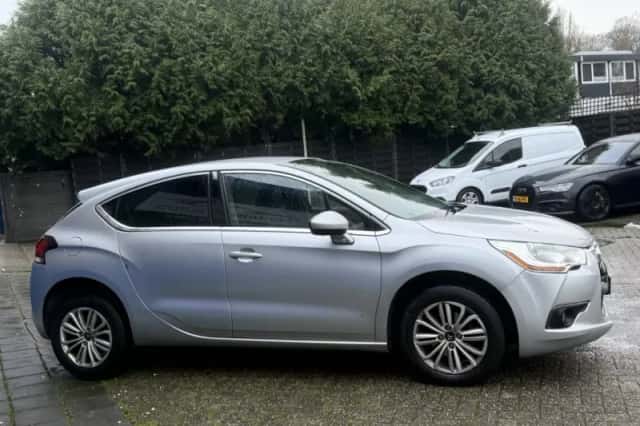 Citroën DS4 (2011) thumbnail 5