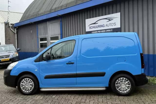 Citroën Berlingo (2018) thumbnail 2