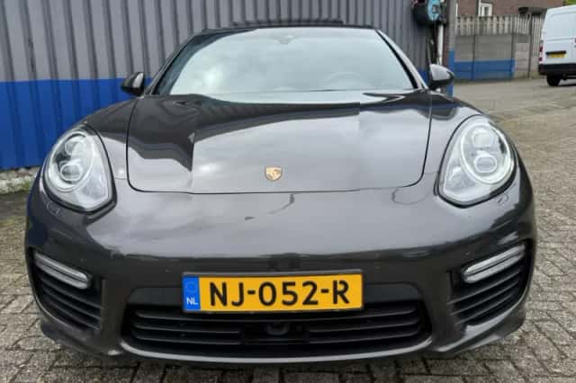 Porsche Panamera (2026) thumbnail 4