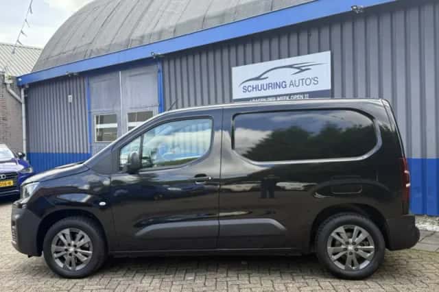 Peugeot Partner (2024) thumbnail 2
