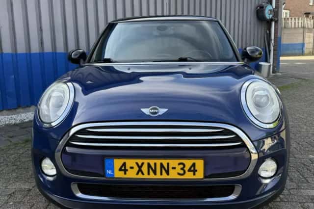 MINI Cooper (2014) thumbnail 4