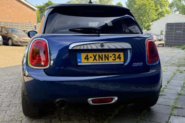 MINI Cooper (2014) thumbnail 6