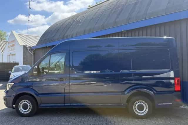 Volkswagen Crafter (2026) thumbnail 2