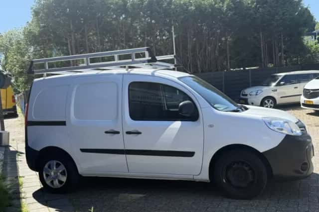 Renault Kangoo Express (2015) thumbnail 3