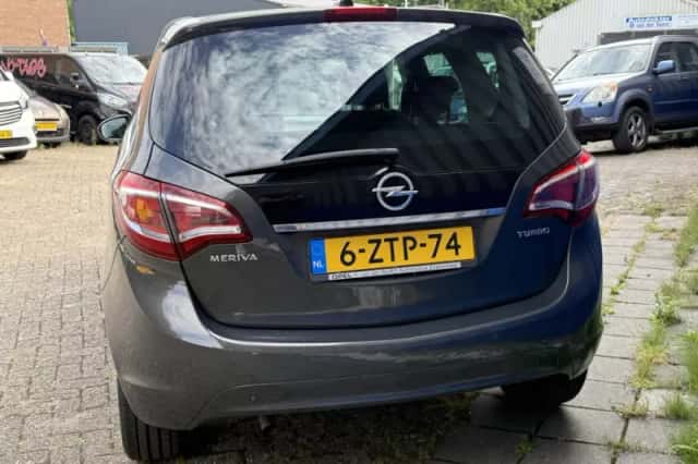 Opel Meriva (2015) thumbnail 4