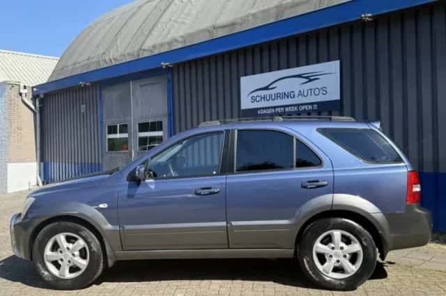 Kia Sorento (2007) thumbnail 2