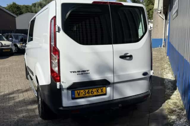Ford Transit Custom (2026) thumbnail 4
