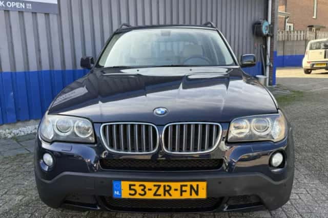 BMW X3 (2008) thumbnail 4