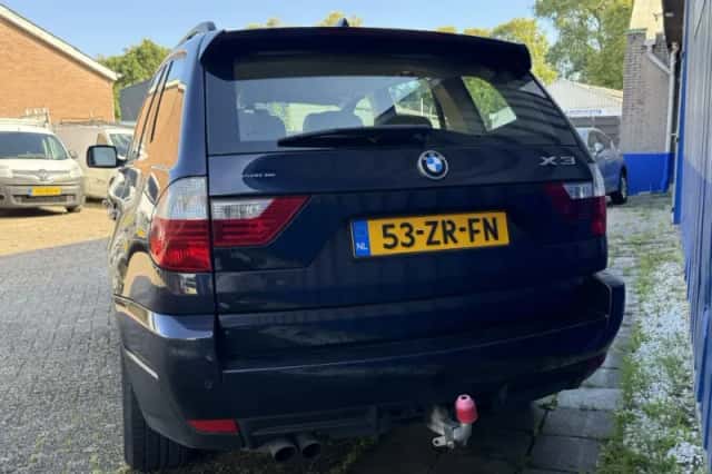 BMW X3 (2008) thumbnail 6