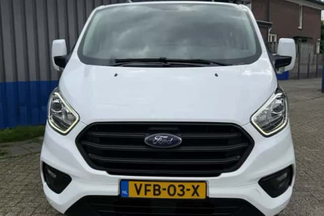 Ford Transit Custom (2026) thumbnail 6