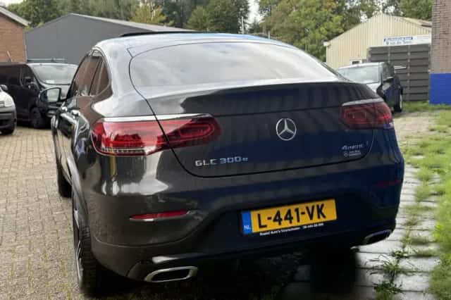 Mercedes-Benz GLC-Klasse Coupé (2021) thumbnail 4