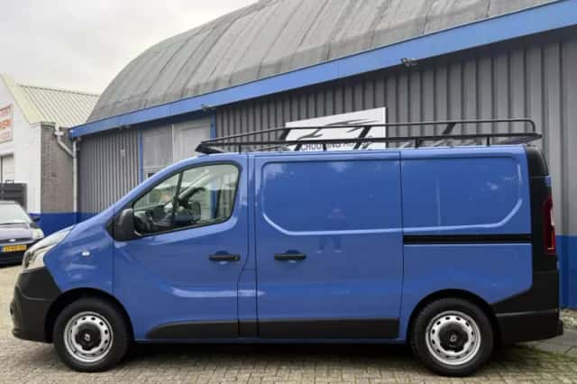 Renault Trafic (2019) thumbnail 2