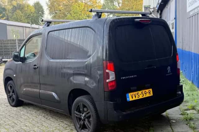 Peugeot Partner (2021) thumbnail 3