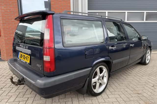Volvo 850 (1995) thumbnail 3