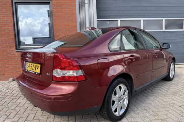 Volvo S40 (2006) thumbnail 3