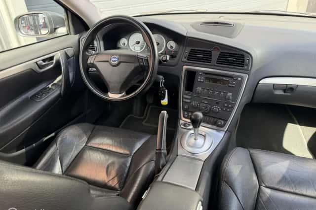 Volvo V70 (2008) thumbnail 5
