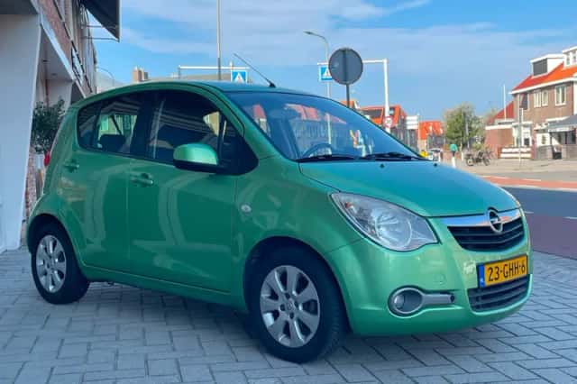 Opel Agila (2008) thumbnail 3