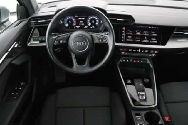 Audi A3 (2022) thumbnail 3