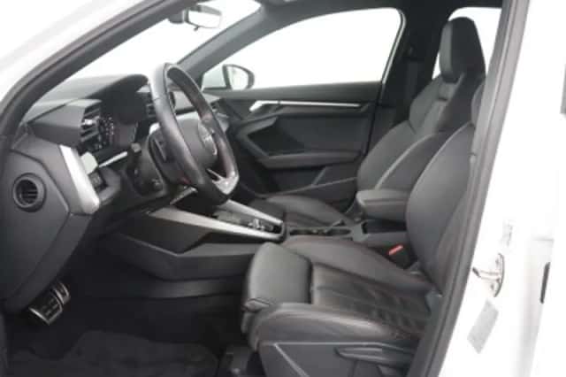 Audi A3 (2022) thumbnail 4