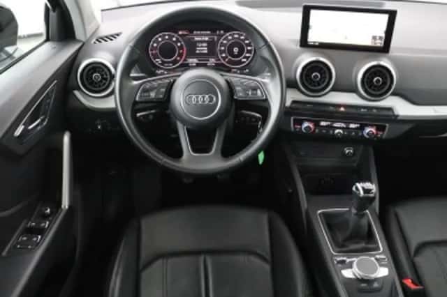 Audi Q2 (2022) thumbnail 3