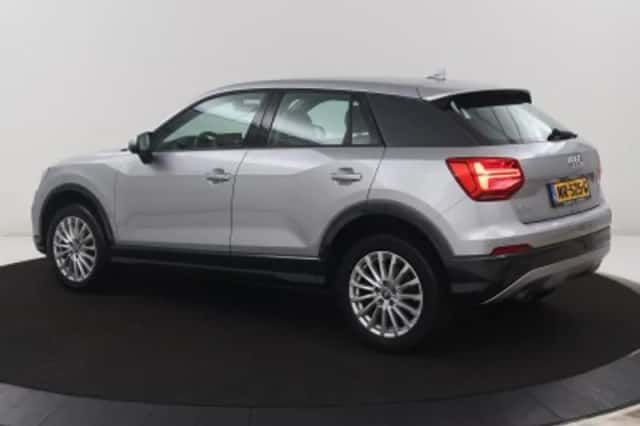 Audi Q2 (2017) thumbnail 2