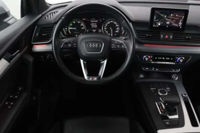 Audi Q5 (2020) thumbnail 3