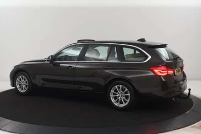 BMW 3-Serie (2016) thumbnail 2