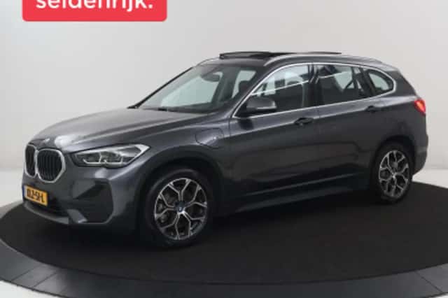 BMW X1 (2022) thumbnail 1