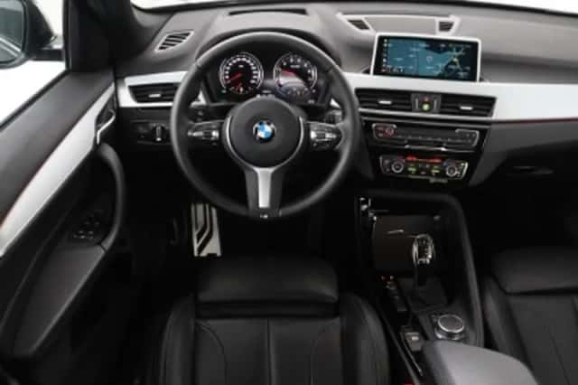 BMW X1 (2019) thumbnail 4
